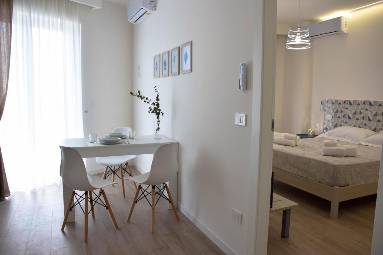 Accomodati B&B Marina di Gioiosa Ionica Eksteriør billede