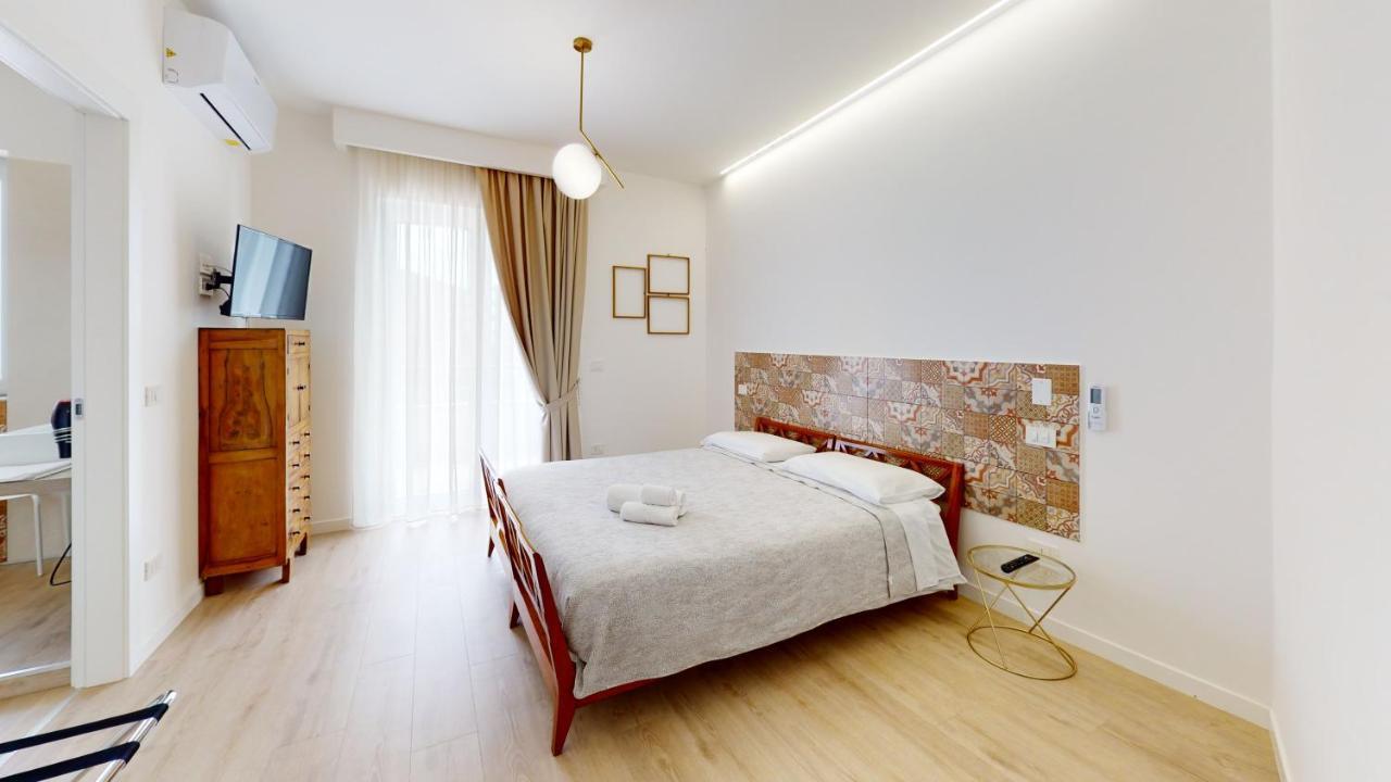 Accomodati B&B Marina di Gioiosa Ionica Eksteriør billede